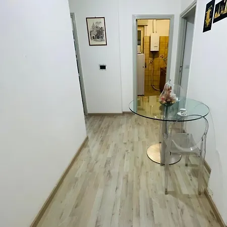 Casa A Apartment